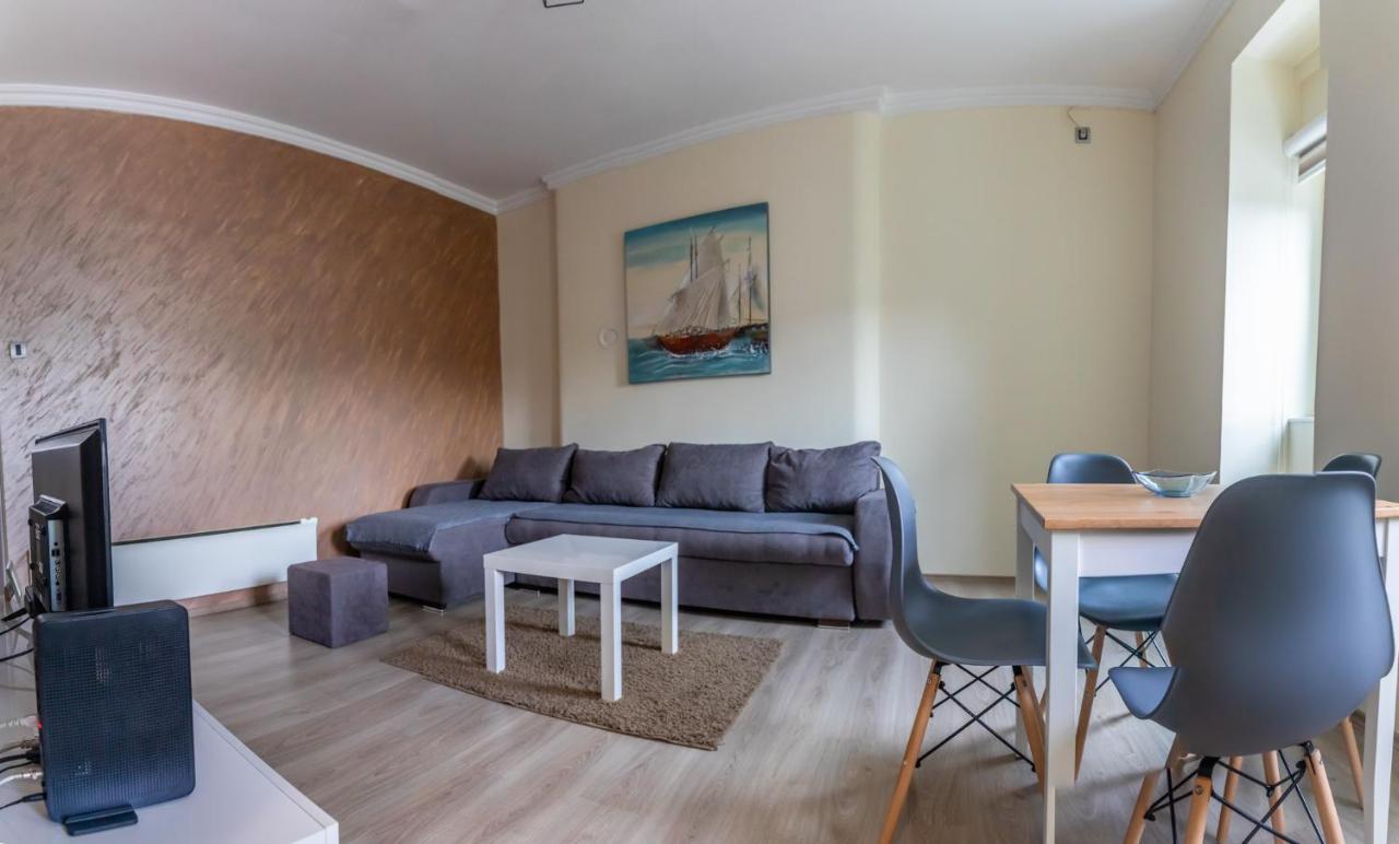 Dixy Apartman Belgrado Exterior foto