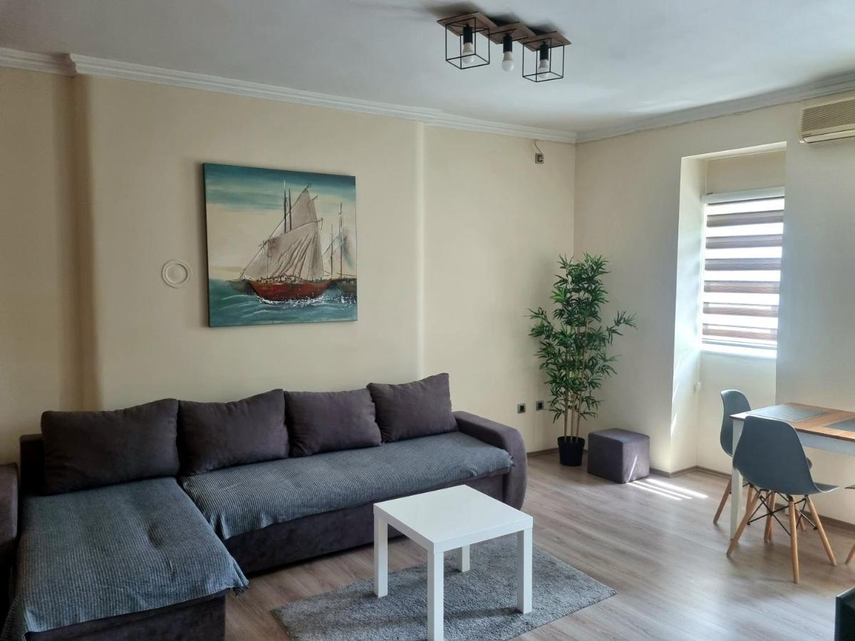Dixy Apartman Belgrado Exterior foto